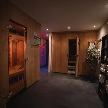 Neumayr Hotel 3*