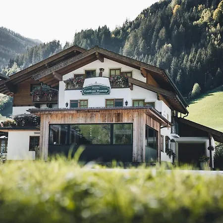 Neumayr Hotel