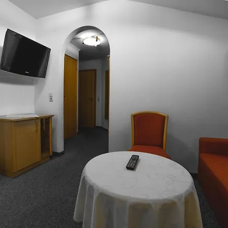 Neumayr Hotel 3*