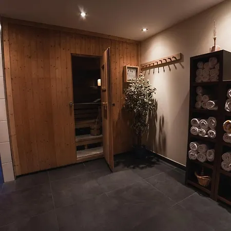 ホテル Neumayr 3*
