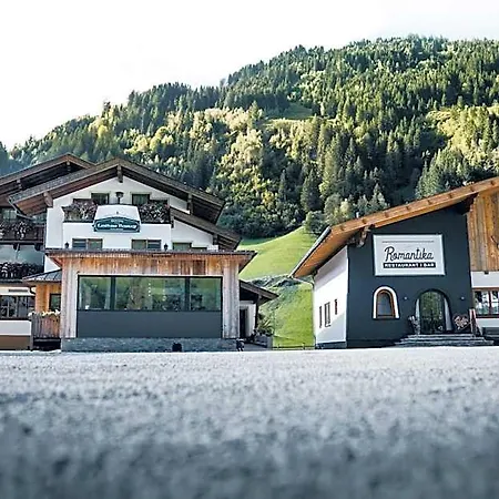 Hotel Neumayr Grossarl