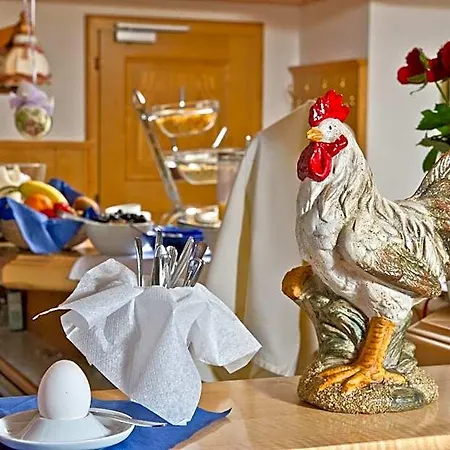 Hotel Neumayr